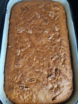 1. medeno pecivo z orehi